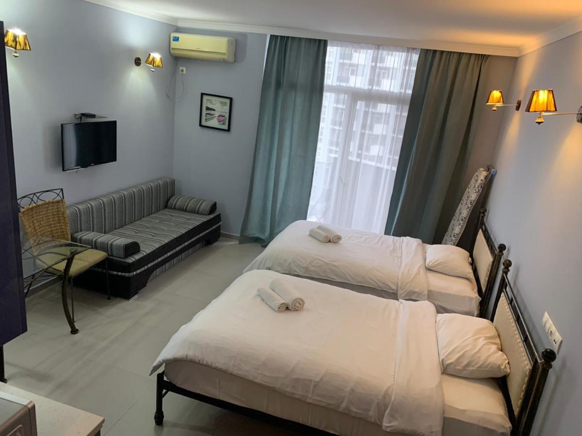 Apart Hotel Luxor Batumi Ngoại thất bức ảnh
