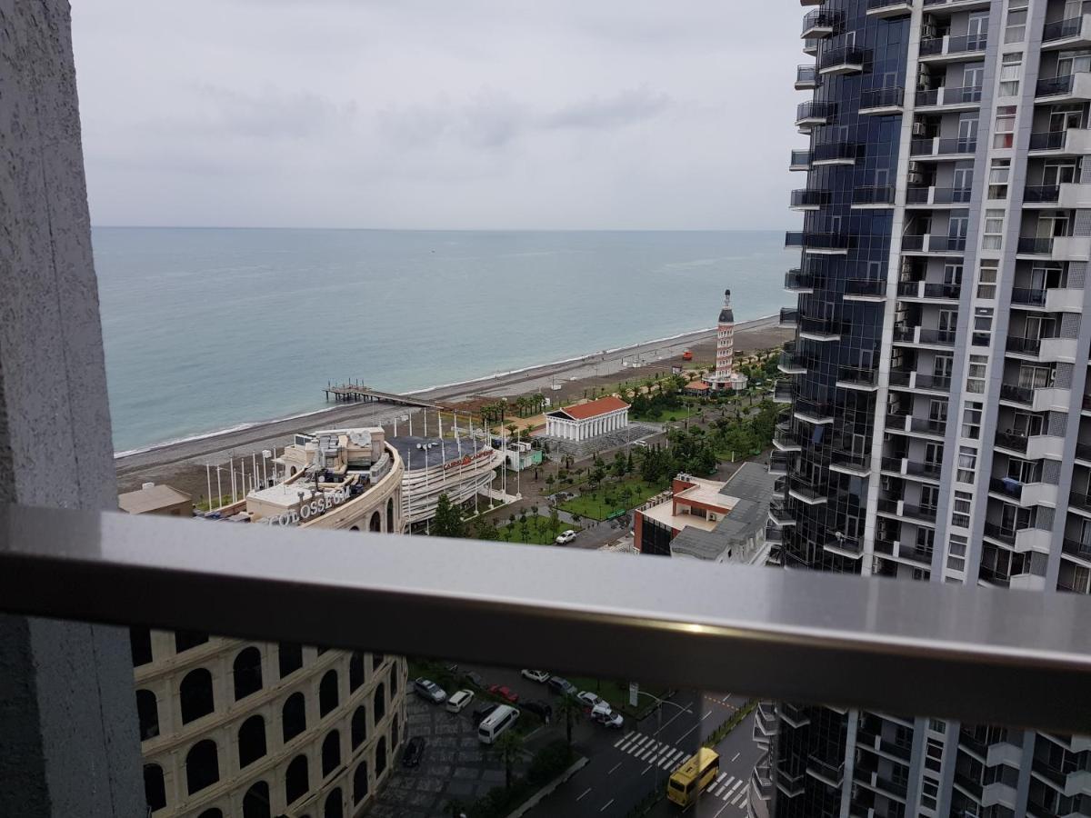 Apart Hotel Luxor Batumi Ngoại thất bức ảnh