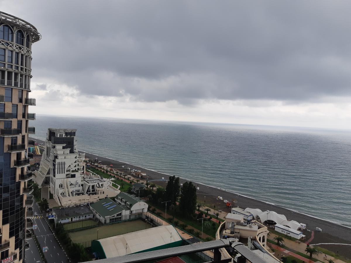 Apart Hotel Luxor Batumi Ngoại thất bức ảnh