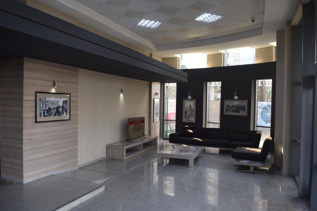 Apart Hotel Luxor Batumi Ngoại thất bức ảnh