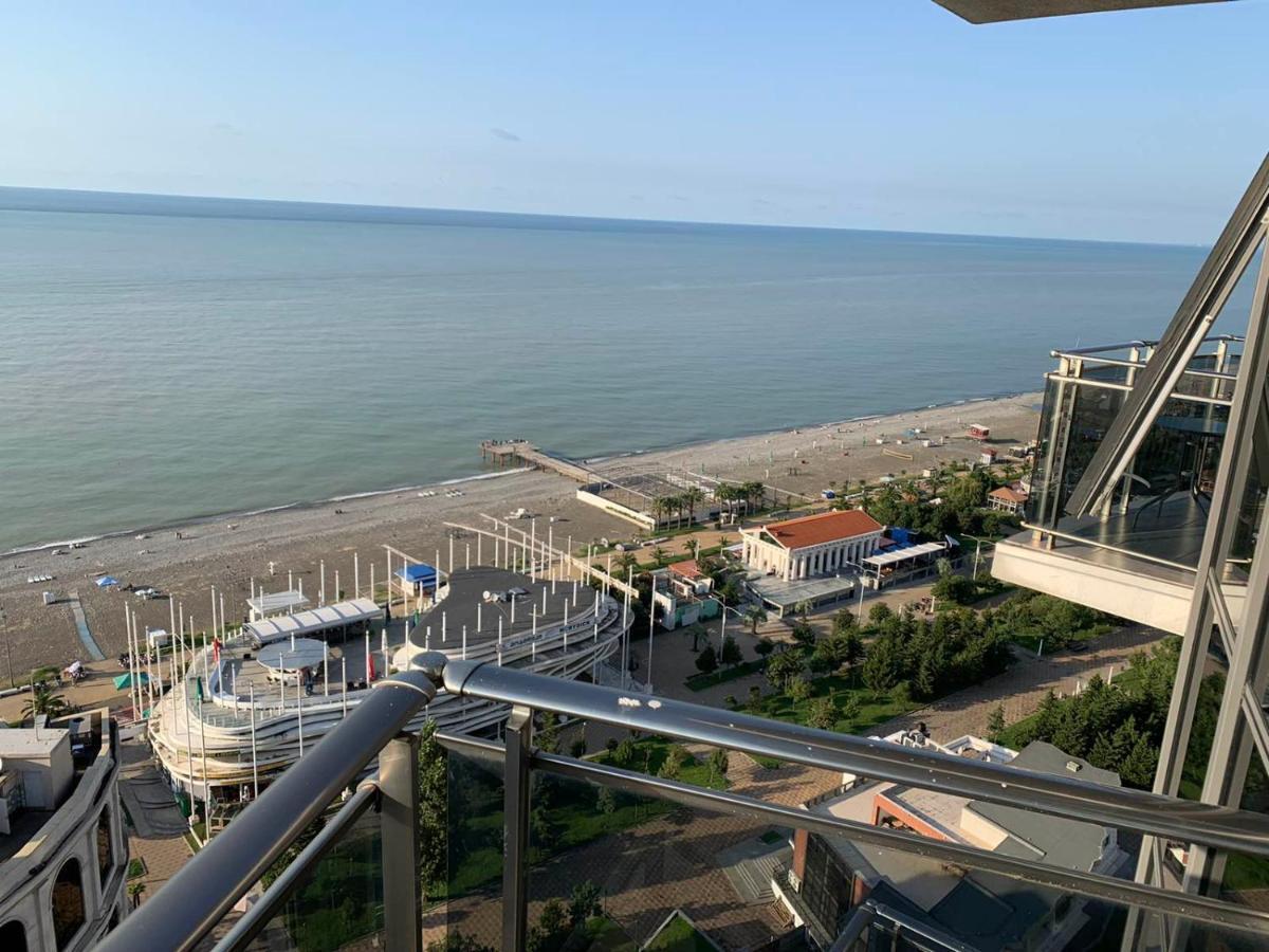Apart Hotel Luxor Batumi Ngoại thất bức ảnh